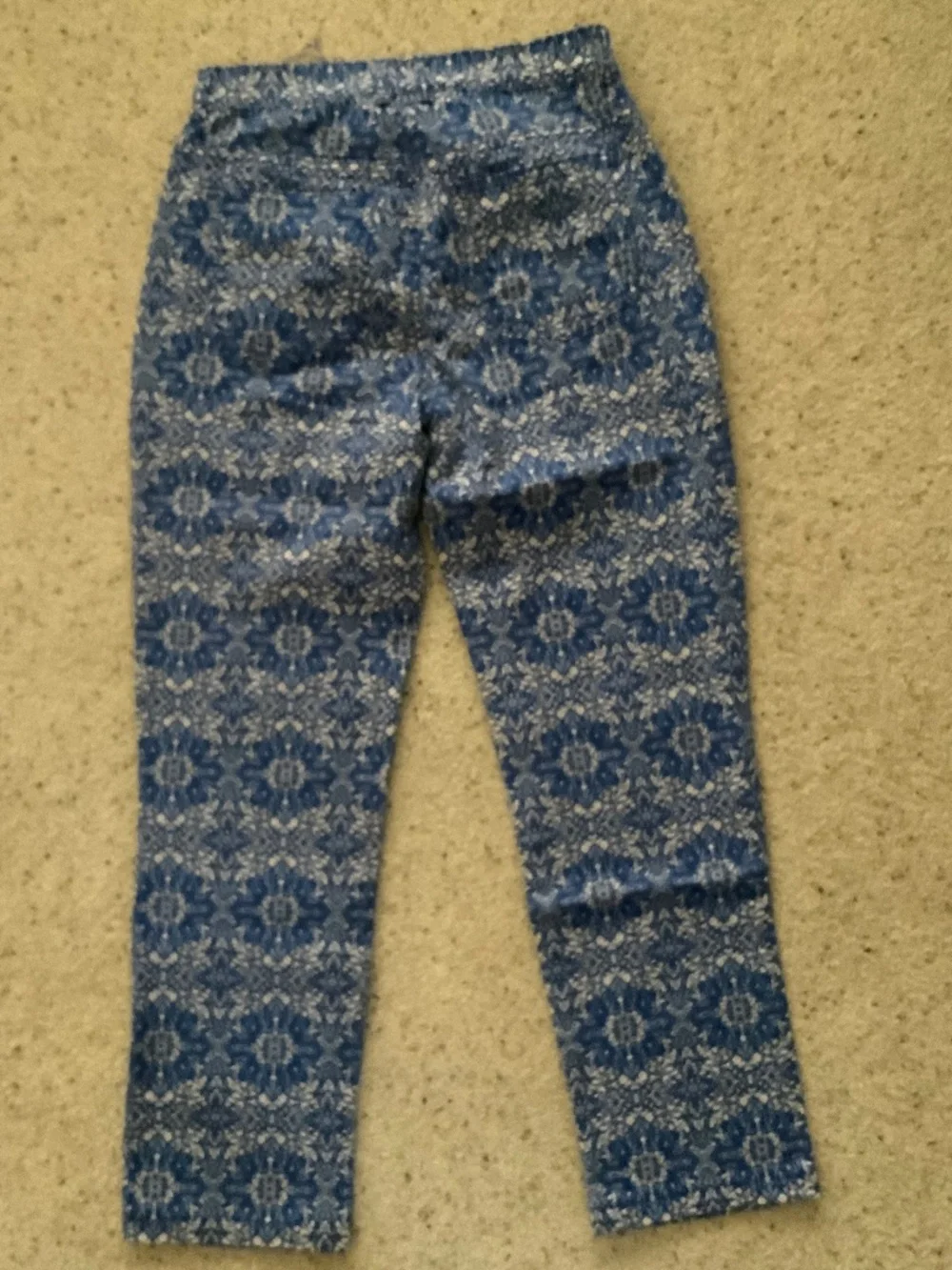 Basic Editions Vintage Womens Jeans, Sz 6, Blue Floral Medallion - Picture 3 of 6